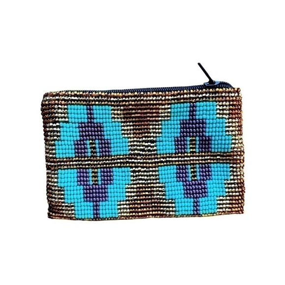 Handbags - ⭐️2 for 20$⭐️ Beaded change purse.